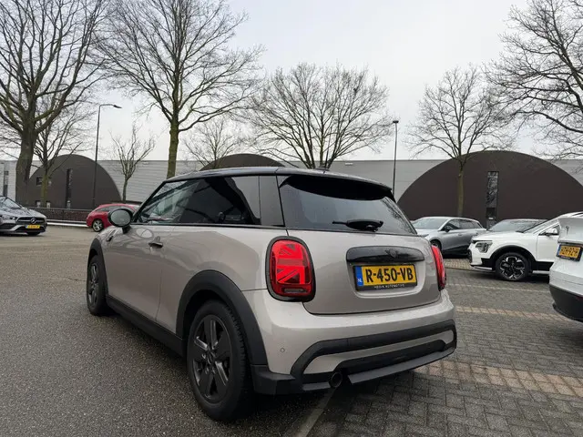 MINI Cooper Mini 1.5 Camden Go Edition 2022 Benzine 3