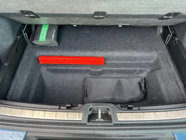 Volvo C40 Single Motor Plus 69 kWh 2023 Elektrisch 9