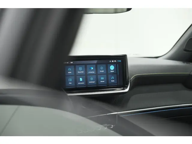 Peugeot e-2008 EV GT 50 kWh 2025 Elektrisch 51