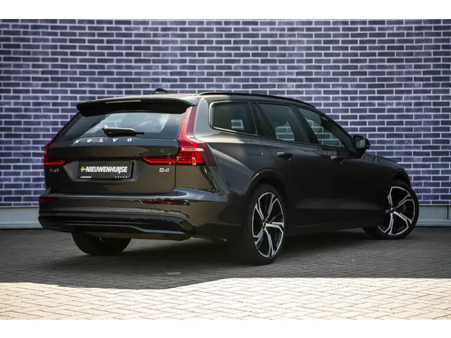 Volvo V60 2