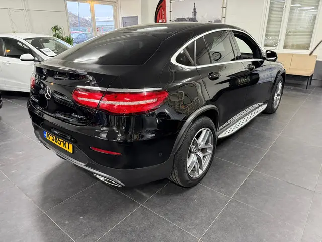 Mercedes-Benz GLC Coupé 300 4MATIC 2018 Benzine 7