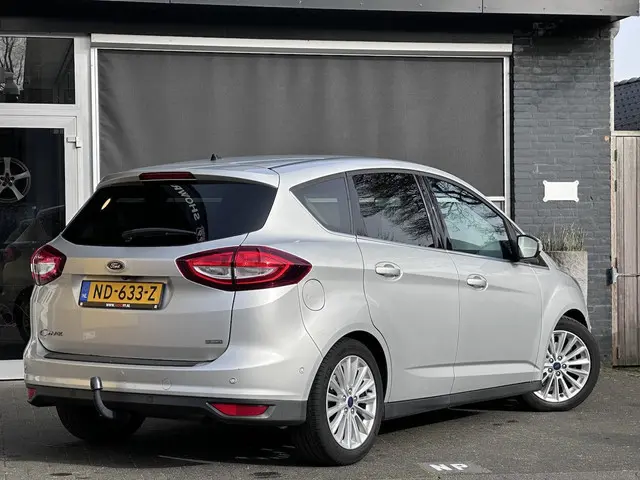 Ford C-MAX 1.5 Titanium 2017 Benzine 7