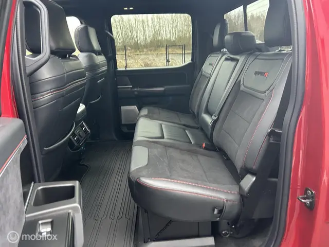 Ford F-150 USA Raptor R 2024 Benzine 20