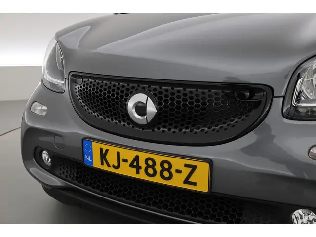 Smart Forfour 1.0 Passion Aut. 2016 Benzine 25