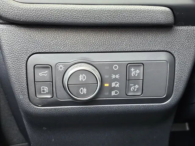 Ford Kuga 2.5 PHEV ST-Line X 2021 Hybride Benzine 14