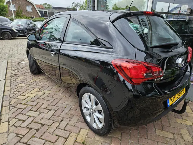 Opel Corsa 1.0 Turbo Edition,lage km,trekhaak 2017 Benzine 5