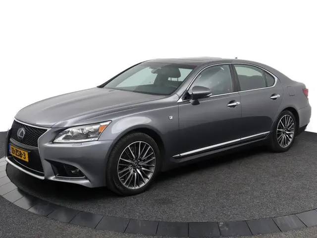 Lexus LS 600h F Sport Line 2013 Hybride Benzine 33