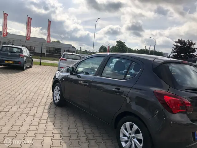 Opel Corsa 1.2 16v 5.DRS AIRCO ELL PAK LMV 2016 Benzine 7