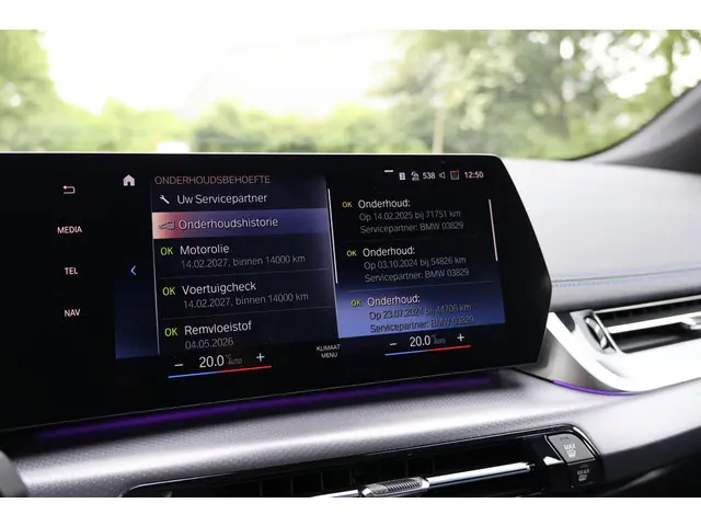 BMW 2 Serie Active Tourer 218i 2023 Benzine 44