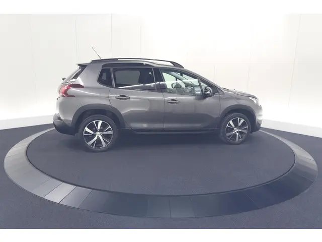 Peugeot 2008 PureTech 130 GT-Line 2019 Benzine 9