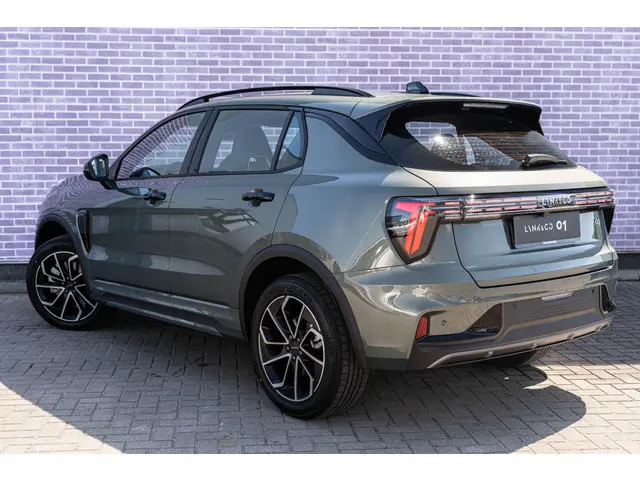 Lynk & Co 01 1.5 Core 2025 Hybride Benzine 24