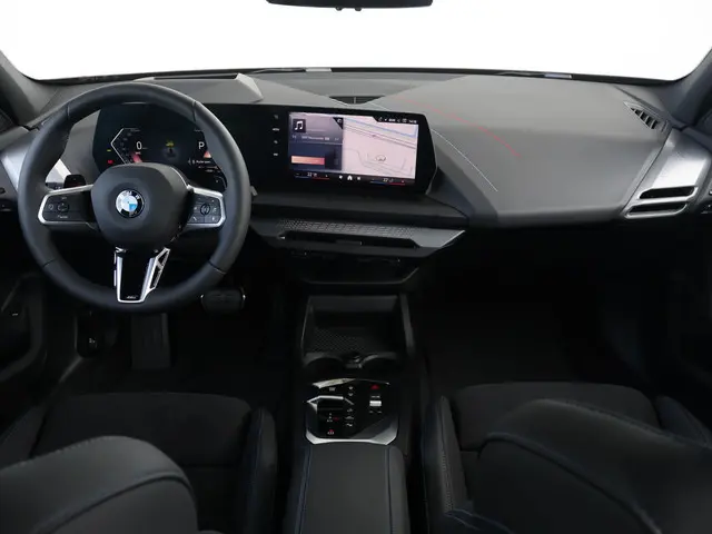 BMW 1 Serie 120 2025 Benzine 14