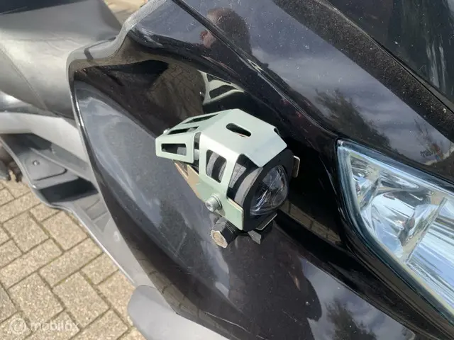 Piaggio MP3 400 LT 24.dkm AUTORIJBEWIJS B 2014 Benzine 9