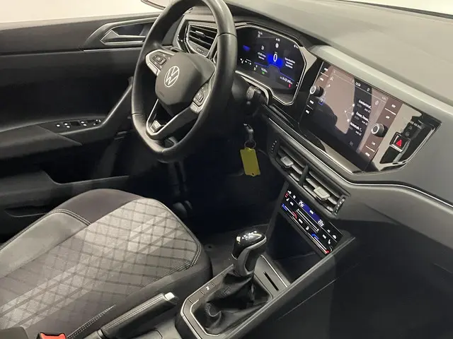 Volkswagen Polo 1.0 TSI R-Line DSG 2025 Benzine 16