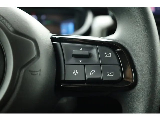 Jeep Avenger Longitude 54 kWh 2023 Elektrisch 16