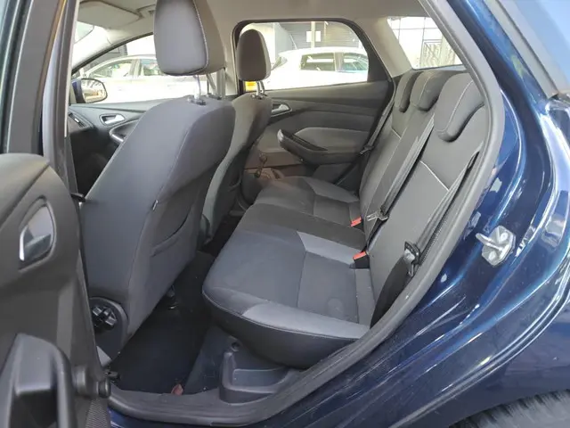 Ford Focus Wagon 1.0 EcoBoost Trend 2013 Benzine 7