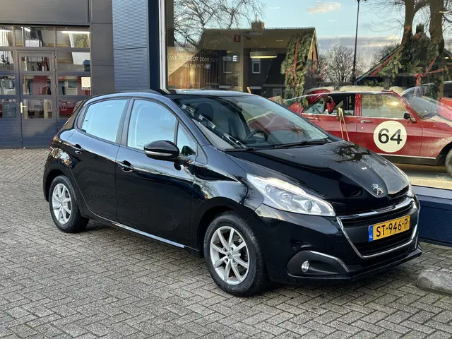 Peugeot 208 2