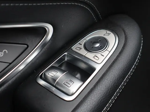 Mercedes-Benz C-Klasse Coupé C 180 2020 Benzine 11