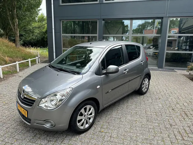 Opel Agila 2