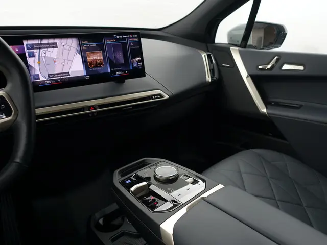BMW iX xDrive40 M Sport Plus 77 kWh- 2023 Elektrisch 8