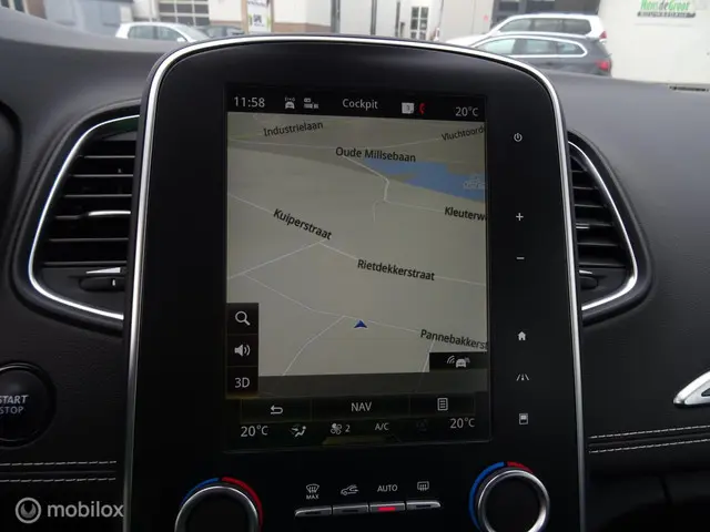 Renault Scénic TCe 130 Intens 2018 Benzine 24