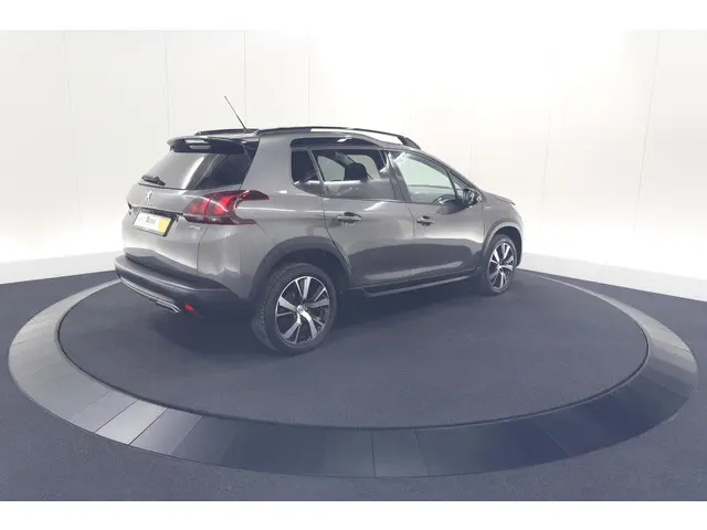 Peugeot 2008 PureTech 130 GT-Line 2019 Benzine 10
