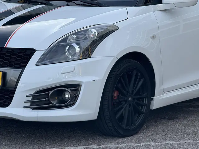 Suzuki Swift 1.6 Sport 2014 Benzine 10