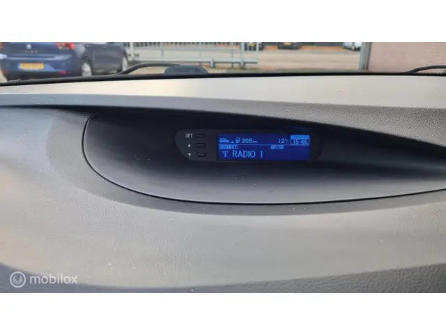 Hyundai i20 1.2 HP i-Motion Comfort 5drs 2015 Benzine 18