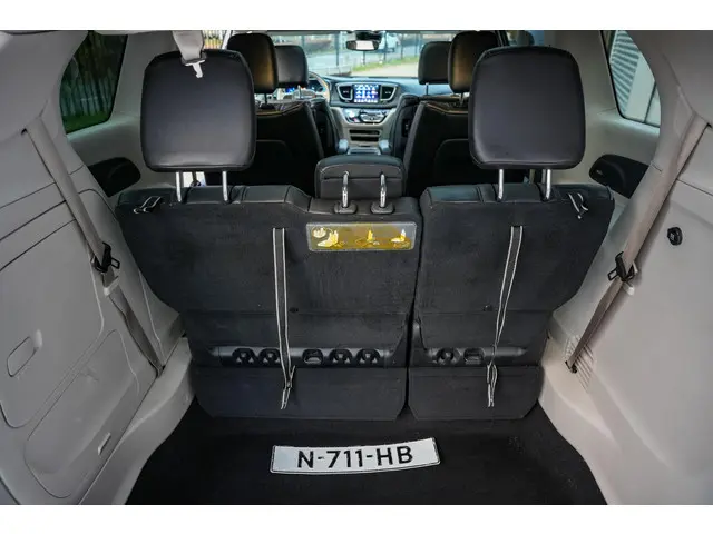 Chrysler Pacifica 3.6 V6 Hybrid 2021 Benzine 14