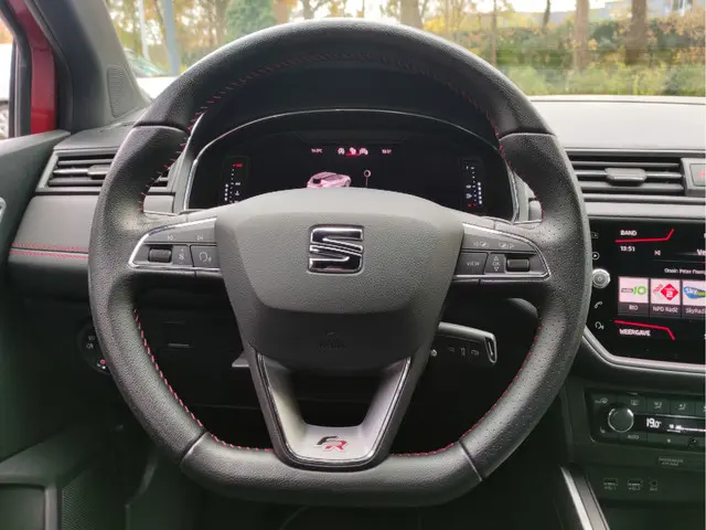 SEAT Arona 1.0 TSI DSG FR Business Intense 2019 Benzine 12