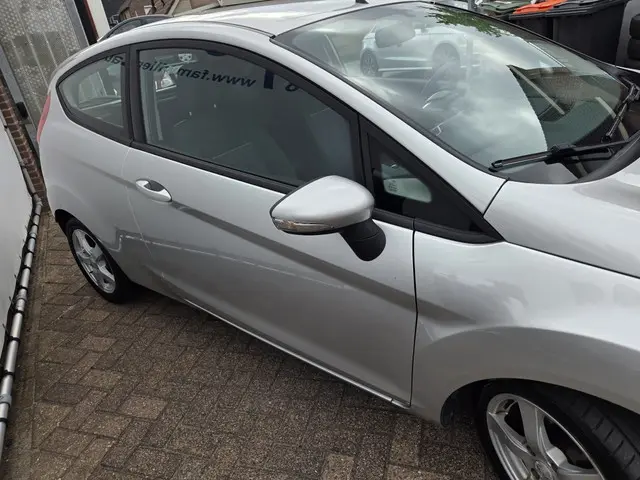 Ford Fiesta 1.25 Limited 2012 Benzine 7