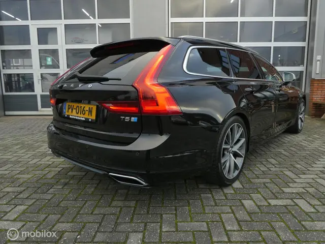 Volvo V90 2.0 T5 R-Design 2017 Benzine 5