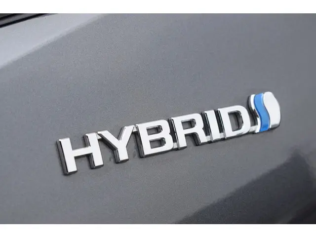 Toyota C-HR 1.8 Hybrid Dynamic 2018 Hybride Benzine 21