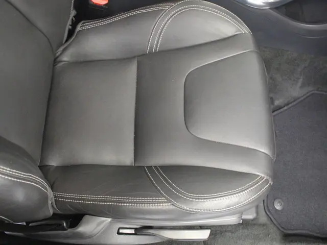 Volvo V60 2.4 D6 Twin Engine Summum 2015 Hybride Diesel 8