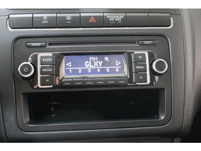 Volkswagen Polo 1.2 Easyline 2013 Benzine 12