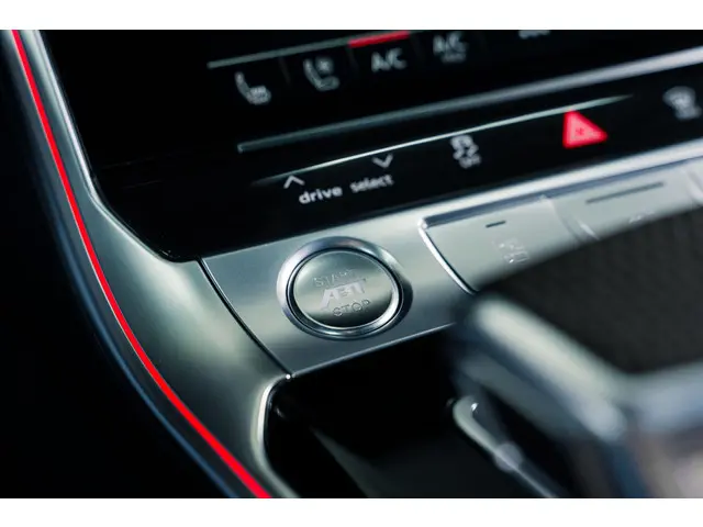 Audi RS6 RS 6 TFSI quattro 2023 Benzine 27