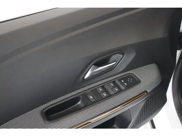 Dacia Sandero 1.0 TCe 100 Bi-Fuel Essential 2021 LPG/Gas 14