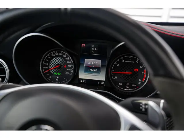 Mercedes-Benz GLC Coupé AMG 43 4MATIC 2019 Benzine 19