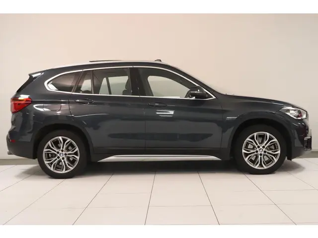 BMW X1 sDrive20i Orange Edition III 2019 Benzine 19