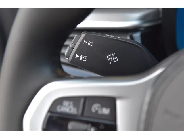 BMW 5 Serie 520i High Executive 2020 Benzine 15