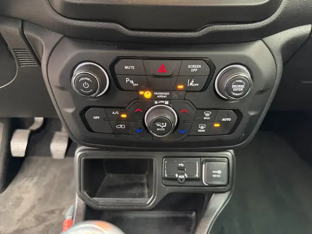 Jeep Renegade 1.0T Longitude 2020 Benzine 26