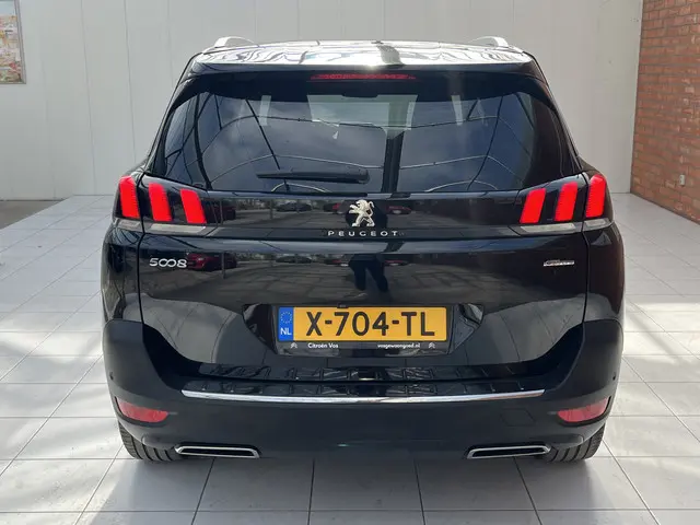 Peugeot 5008 PureTech 130 GT-Line 2019 Benzine 43