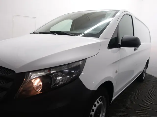 Mercedes-Benz Vito 109 CDI Euro 6 Lang- 2017 Diesel 15