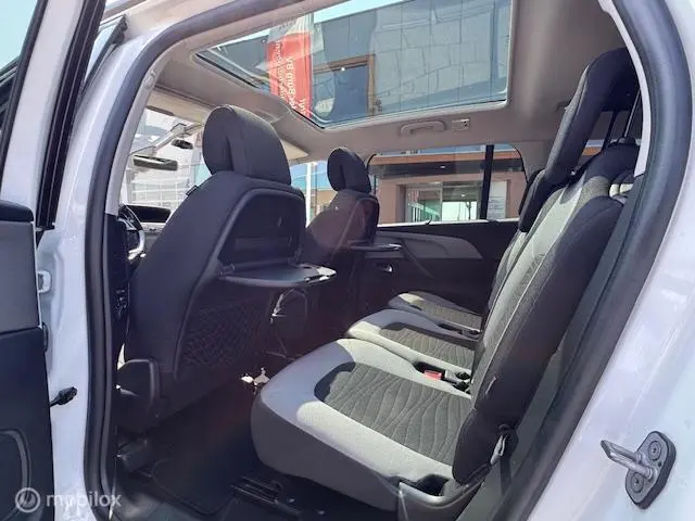 Citroën Grand C4 Picasso 1.6 e-THP Business 2016 Benzine 22