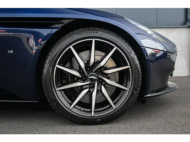 Aston Martin DB11 5.2 V12 2016 Benzine 14