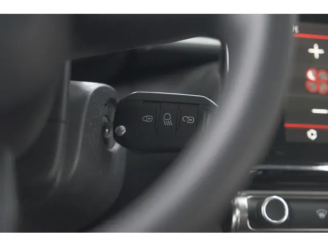 Citroën C3 PureTech 82 Business 2022 Benzine 14