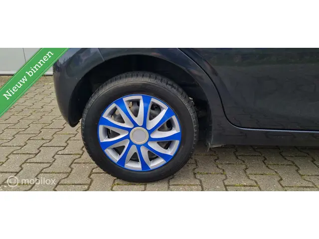 Peugeot 108 1.0 VTi Active AUTOMAAT/5DEURS 2014 Benzine 3