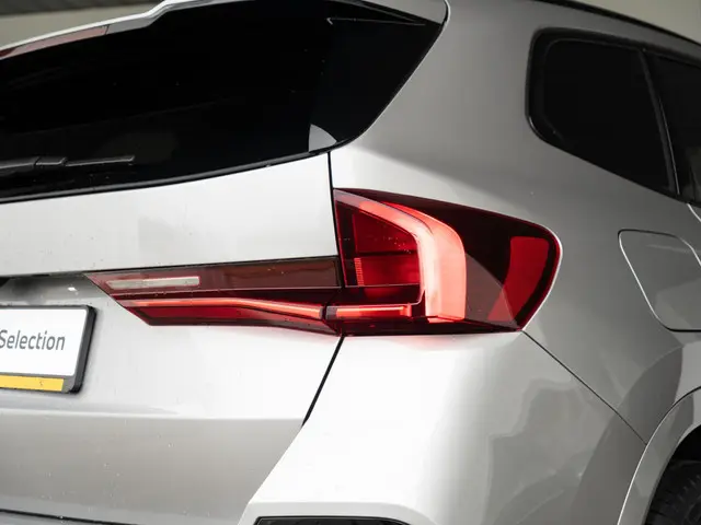 BMW X1 sDrive20i 2024 Benzine