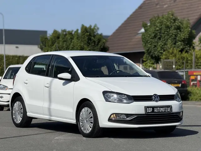 Volkswagen Polo 1.4 TDI Comfortline 2015 Diesel 9