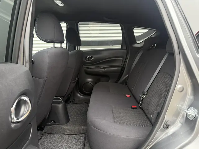 Nissan Note 1.2 Black Edition 2016 Benzine 12